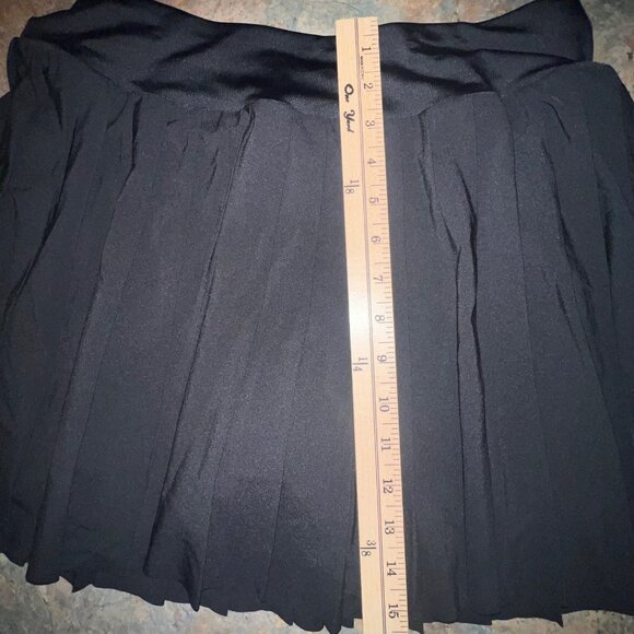 DSG Performance Mid-Rise Skort With Built-In Shorts, Medium, Black - Picture 4 of 9